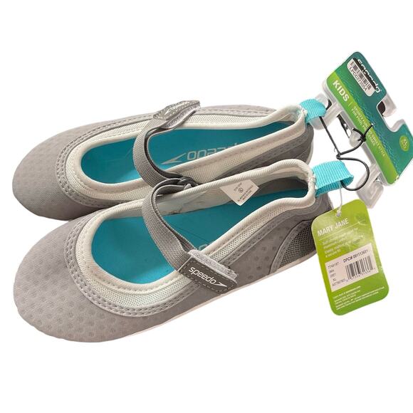 Speedo Mary Jane Girls Water Shoes Size 11/12 NWT - Picture 2 of 6